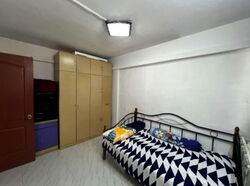Blk 247 Jurong East Street 24 (Jurong East), HDB 3 Rooms #528589161